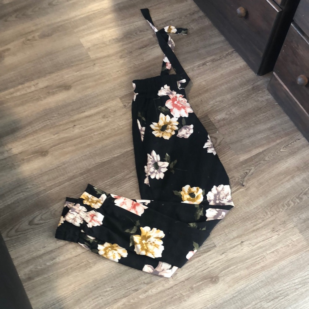 Dynamite floral dress joggers